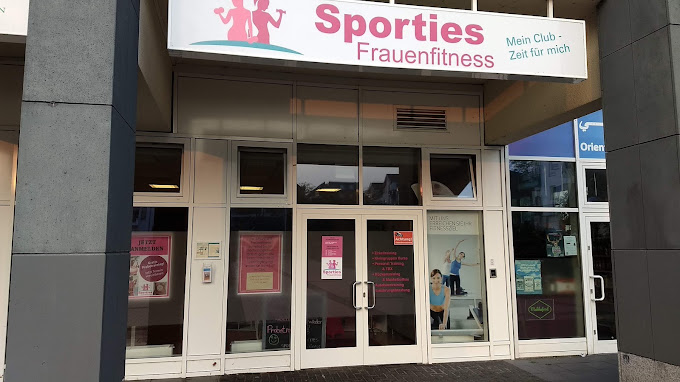 Eingang Sporties Frauenfitness Erkrath